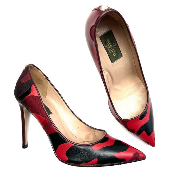 VALENTINO Patchwork Camo Pointed Toe Pump size EU 37 US 7 Wine Camo Print Heels - Picture 14 of 14